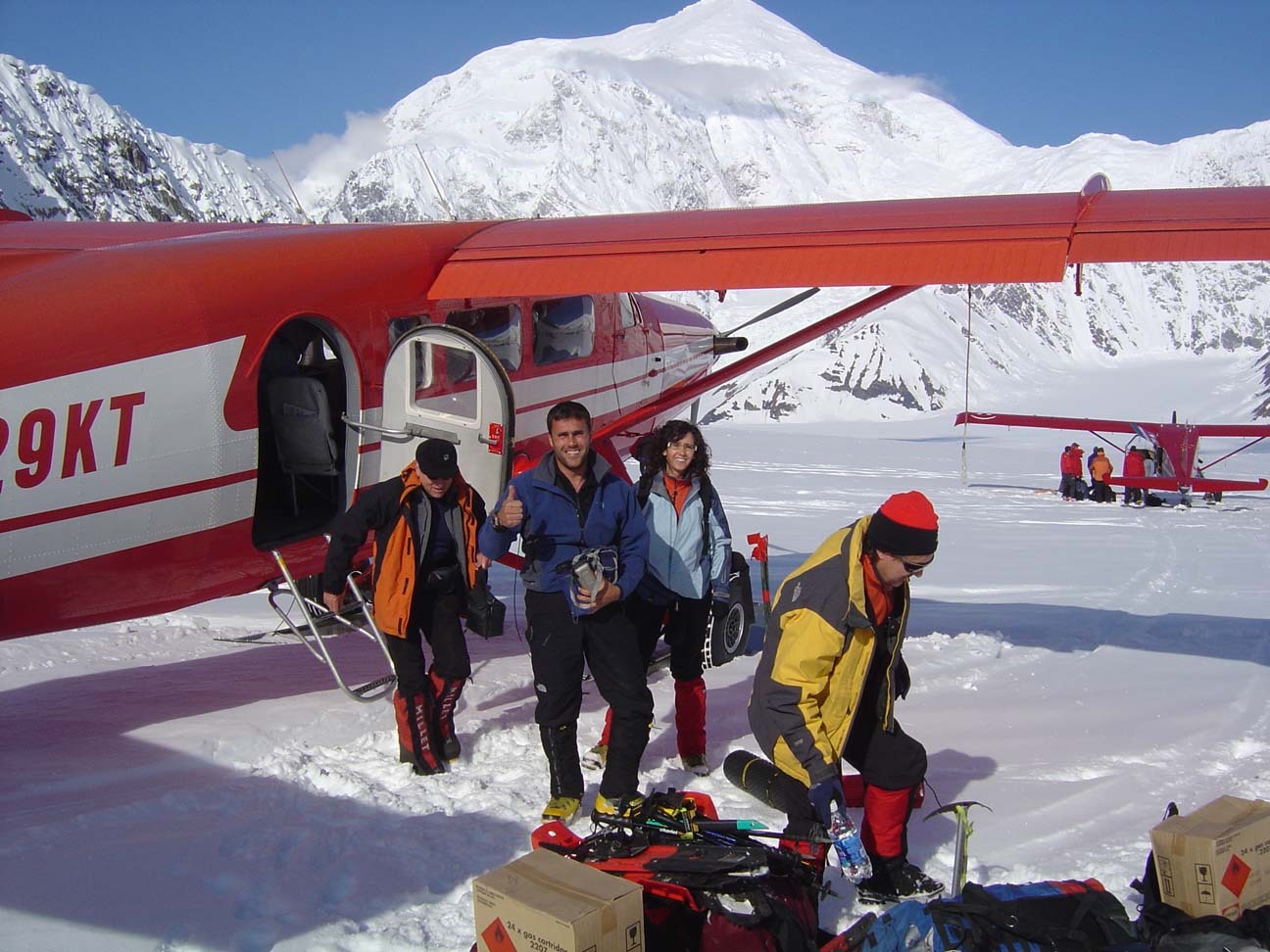 Saliendo de la avionerta